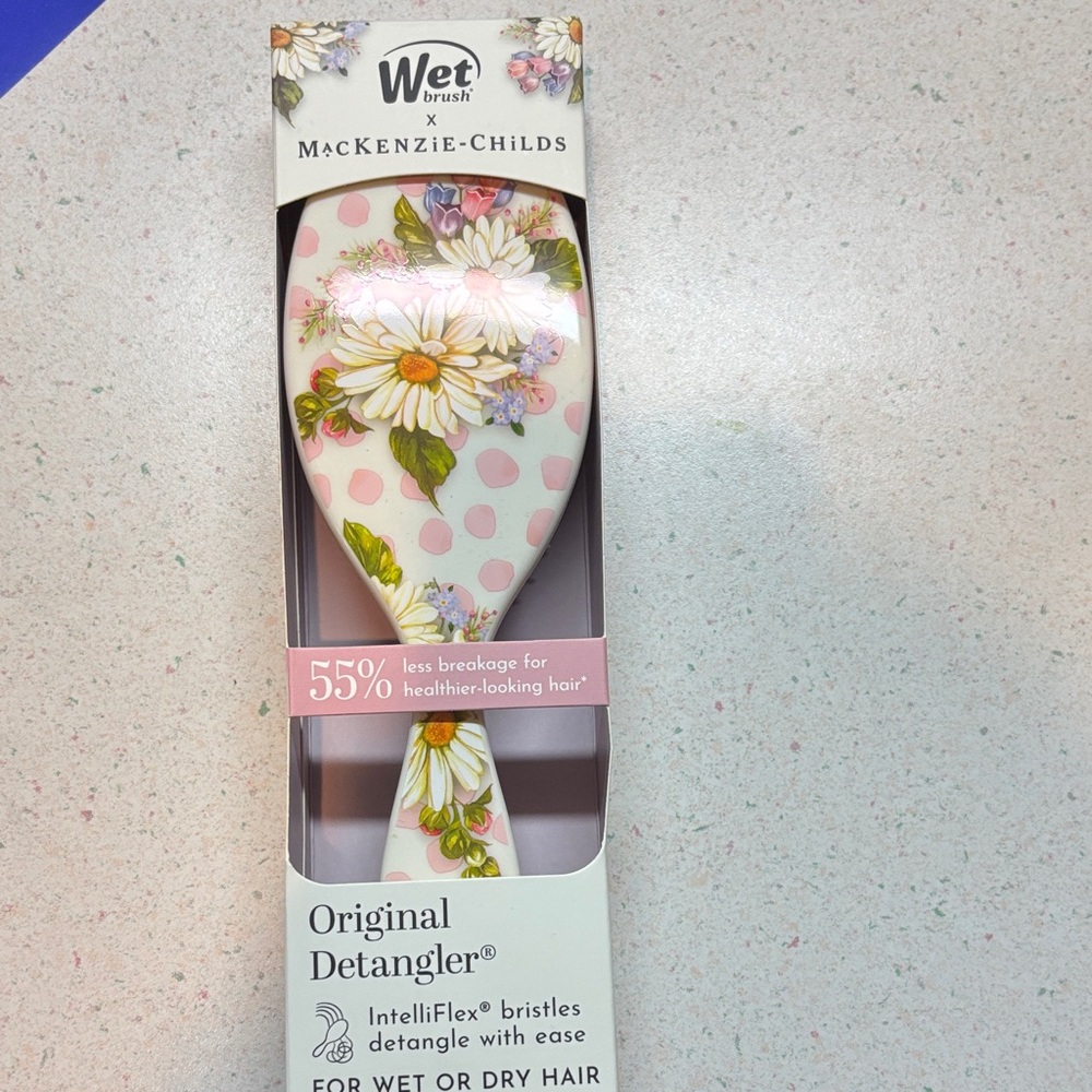 MacKenzie-Childs target Pink Floral dotted Hair Brush